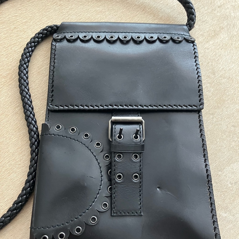 Yves Saint Laurent- um yes. Tom Ford involvement 2001 vintage - Picture 3 of 14